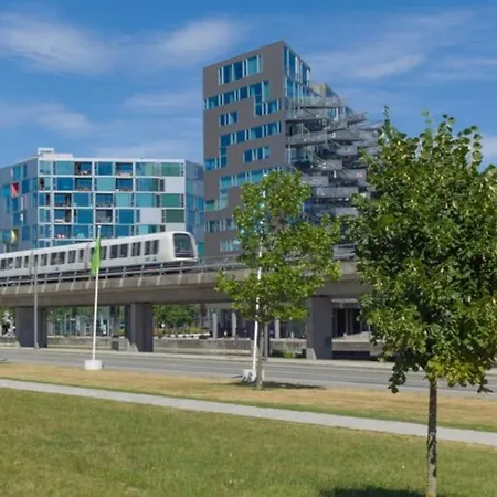 Quiet 3br 15min From Metro/city 아파트