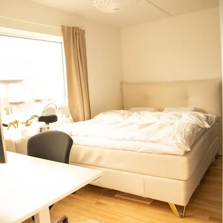 Apartment Quiet 3br 15min From Metro/city *